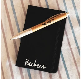 Kit Caderno Pequeno com Nome Pequeno e Caneta Bambu Colors Personalizado