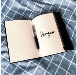 Conjunto de Caderno com fecho magnético e caneta de metal e couro - Nome