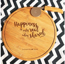 Conjunto com tábua e cortador para pizza - Happiness