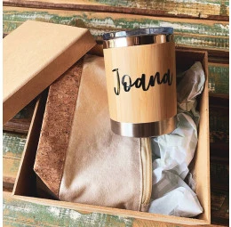 Kit Personalizado com Copo Térmico em Bambu e Necessaire 