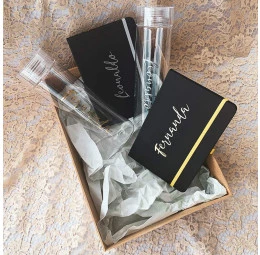Kit Casal - Garrafa de água e Caderno Fun