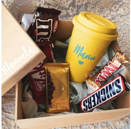 Kit Páscoa com Copo e chocolates