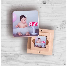 Pen Drive em Madeira Personalizado com Foto - Infantil